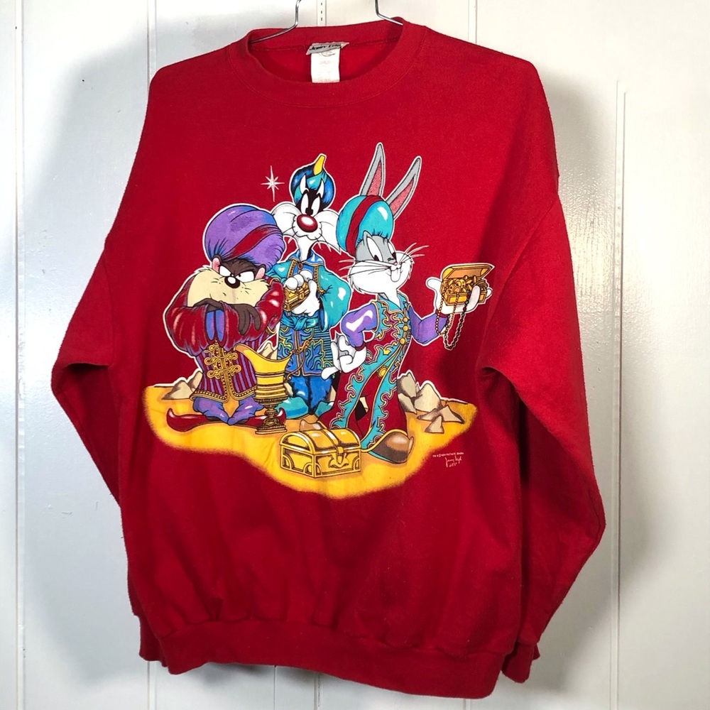 VINTAGE WARNER BROS TUNES SWEATER